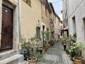 MAISON DE VILLAGE VUE DEGAGEE
