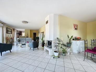 Belle maison de 150m2 avec magnifique vue panoramique.
