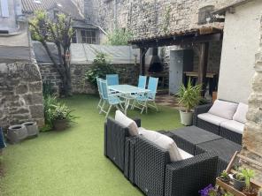 Maison de village T4 � Aguessac !
