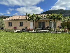 Maison de plain pied r�cente aux portes des Gorges du Tarn ! 
