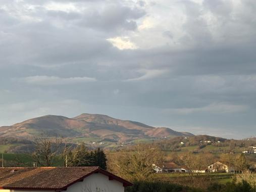 TERRAIN AVEC VUE MAGNIFIQUE 
