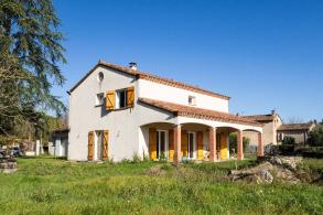  Maison familiale avec garage de 100m� � 25 Minutes D'Albi 
