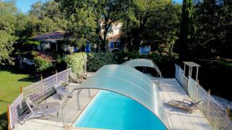 Maison familiale avec 2 gtes 

