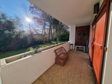 GRAND T2 - 64M� - CAMBO-LES-BAINS - CALME PROCHE CENTRE
