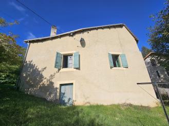 Maison � vendre � La Douze, Dordogne
