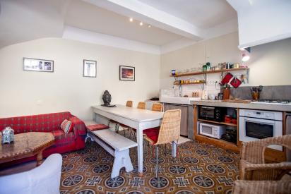 Maison de village avec terrasse
