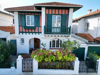 Maison au quartier des Ar�nes-Foch
