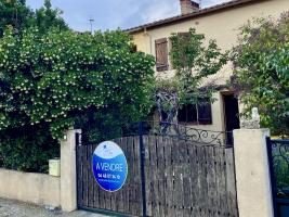 Maison 4 chambres avec grand garage
