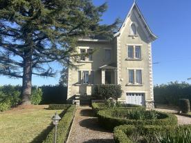 Maison Bourgeoise pour investissement - REQUISTA - AVEYRON 
