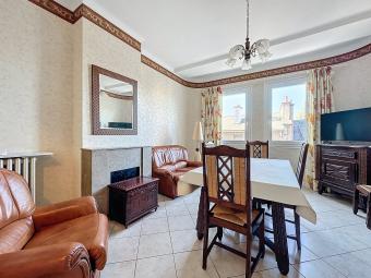 APPARTEMENT T3 SECTEUR CALME PROCHE CENTRE VILLE
