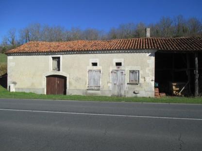 GRANGE A RENOVER
