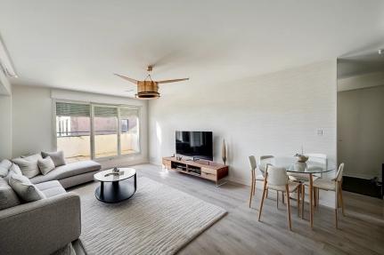 Quartier Plaine: Les villas Terrasses- Appartement familial avec belles terrasses et vue dgag
