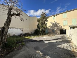 CALVISSON Centre Village 
