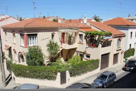 QUARTIER ARENES !
