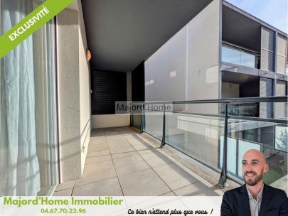 Appartement T2 terrasse parking 
