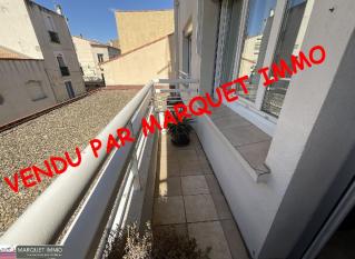Charmant apt T3 offrant 56 m avec balcon, ascenseur...

