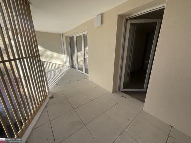 Appartement T3 offrant 60 m� avec terrasse de 15 m� dans une r�sidence neuve s�curis�e
