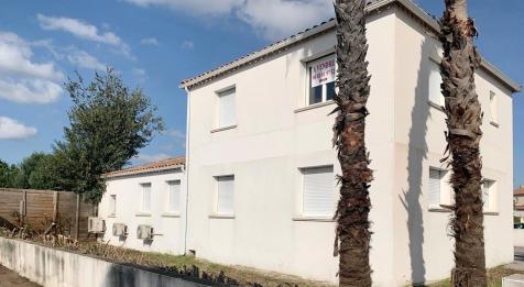 Emplacement n1 superbe bureaux  saisir
