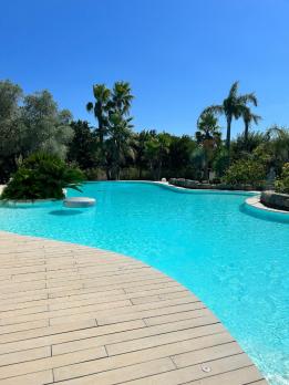 OFF MARKET VILLA EXCEPTIONNELLE A SAISIR... POSSIBILITE D'AGRANDISSEMENT POUR ENTREPRISE HOTEL 