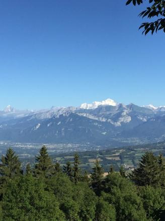 PROCHAINEMENT ! C'est  Abondance, superbe station de Ski, aux portes de Thonon-les-Bains et de
