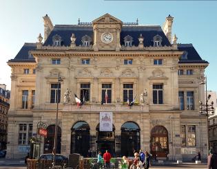 A SAISIR Splendide DUPLEX T5 BBC TERRASSE ROOFTOP PANORAMIQUE, � �trenner. Au c�ur du Paris authenti