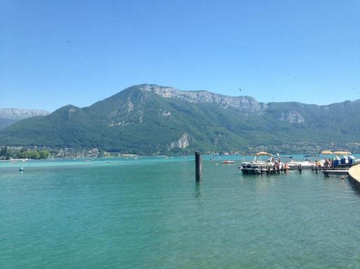 PROCHAINEMENT ! C'est � Annecy-le-Vieux, � la fronti�re de Suisse, que nous vous proposons ce s