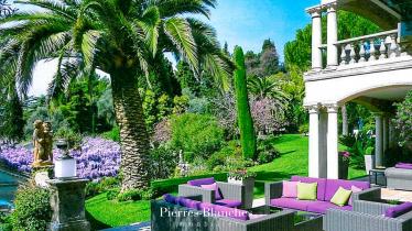 LA DEMEURE DE LA REINE �
