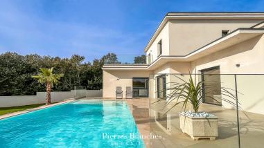 ORDRE ET G�OM�TRIE - L'ALLIANCE MAGNIFI�E �
