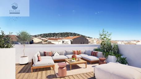 VENTE PLATEAU TYPE 4 AVEC MEZZANINE AVEC GRANDE TERRASSE EN CENTRE-VILLE A SETE
