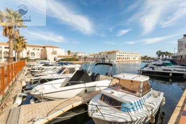 VENTE TYPE 2 AU COEUR DU PORT DES QUILLES A SETE

