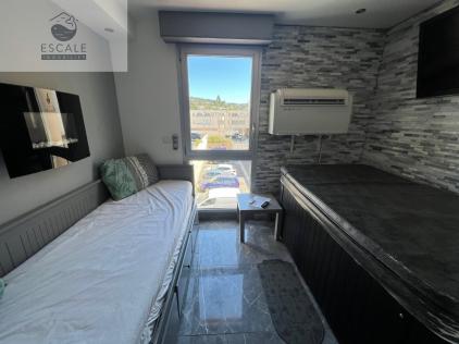 VENTE STUDETTE AMENAGEE AUX QUILLES A SETE
