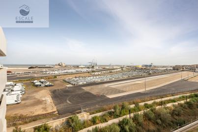 VENTE TYPE 2 DERNIER ETAGE VUE MER + GRAND PARKING NOUVEAU QUARTIER RIVE SUD
