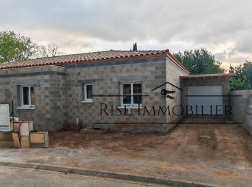 Villa neuve avec piscine � Villeneuve les b�ziers 107 m� + 15 m� de garage sur 400 m� de terrain (fr