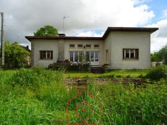 Pavillon atypique T5 - 140 m hab.
