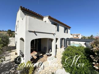 Sanary-sur-Mer, villa avec piscine de 4 chambres + garage
