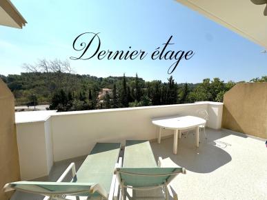  Aix-en-Provence, appartement T3 au dernier �tage.
