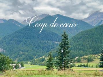 Arvieux, d�tachement possible pour ce terrain avec maison � r�nover
