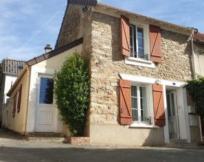 MAISON DE VILLE 
