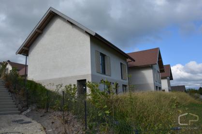 Maison Mitoyenne Neuve � Vendre � M�signy � 132m�, 4 Chambres, Grand Jardin de 550m�
