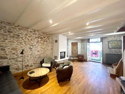 LA MAISON DE MALU BO-116    6 personnes
