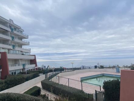 SETE COEUR CORNICHE APPARTEMENT T2 VUE MER 
