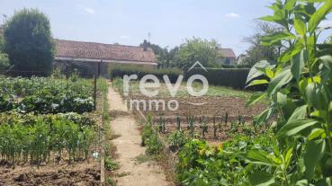 Maison � renover int�gralement 69m�
