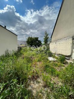 SAINT BARTHELEMY aux portes D'ANGERS, Terrain constructible!
