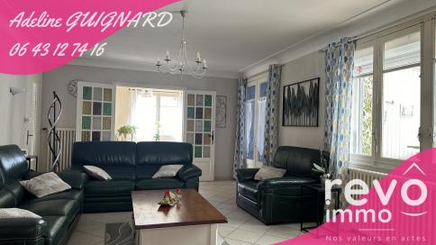 Maison familiale en campagne avec d�pendances 218m� 
