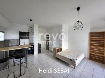 STUDIO MEUBLE AU CHATEAU - 35 m�
