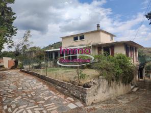 CABRIERES : Villa 230 m� habitables + garage 70 m�
