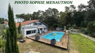 LABENNE au fond d'une impasse JOLIE VILLA LANDAISE DE 5 pi�ces de 137 m2
