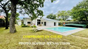 LABENNE OCEAN VILLA DE TYPE T4 DE 165 M2 SUR 1800 M2 DE TERRAIN 
