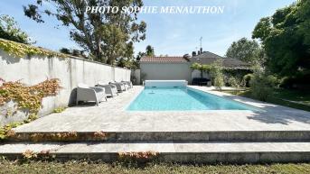 MAISON DE MAITRE DE TYPE T9 DE 330 M2 AVEC PISCINE
