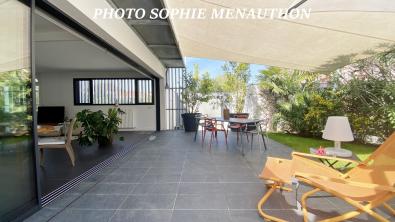 SUPERBE MAISON DES ANNEES DE TYPE T5 160 m2 CENTRE VILLE
